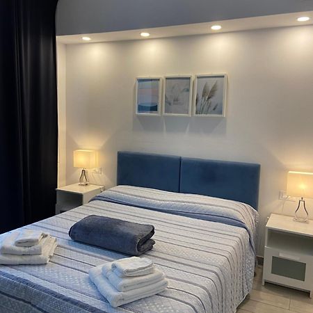 Vita Lenta - Cozy Rooms ลาสเปเซีย ภายนอก รูปภาพ